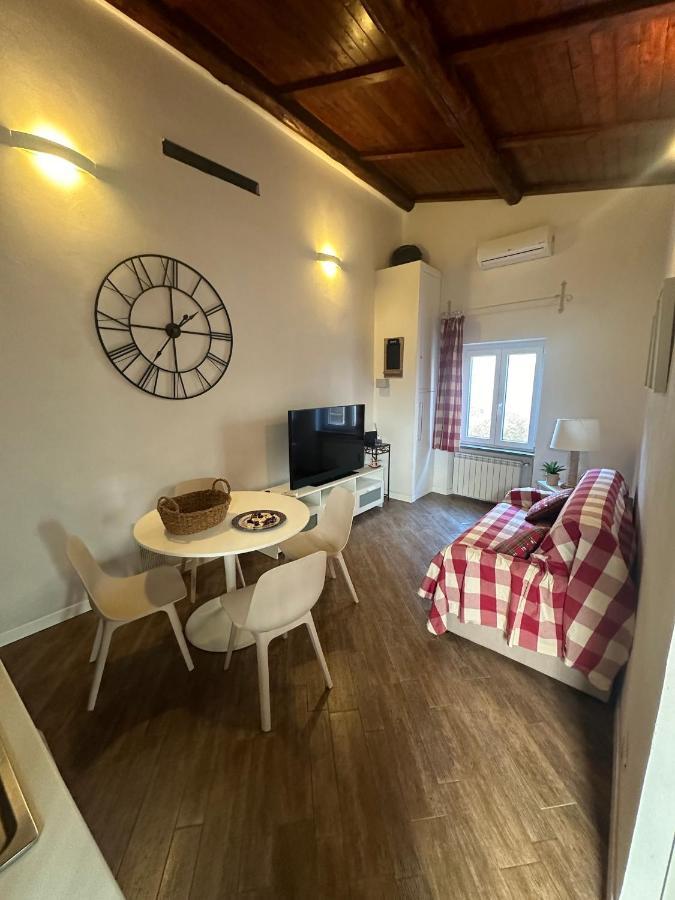 Dolce Vita Al Lago Anguillara Sabazia Eksteriør billede
